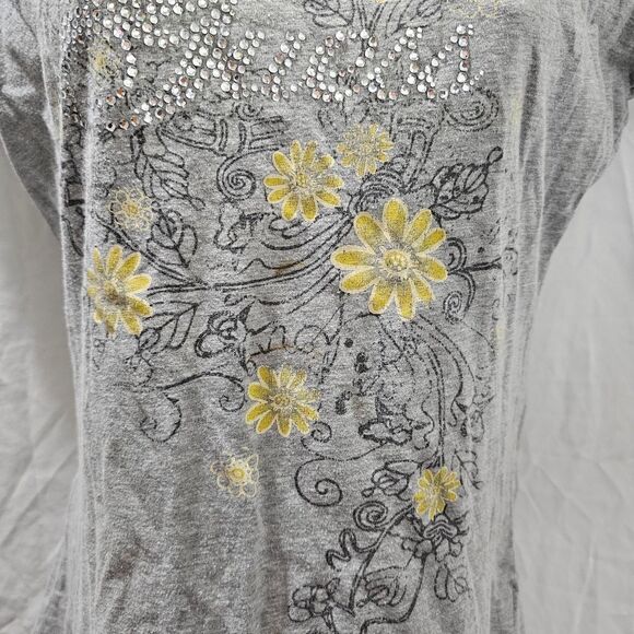 Vintage 2000s grey guess floral rhinestone baby tee - Picture 4 of 5